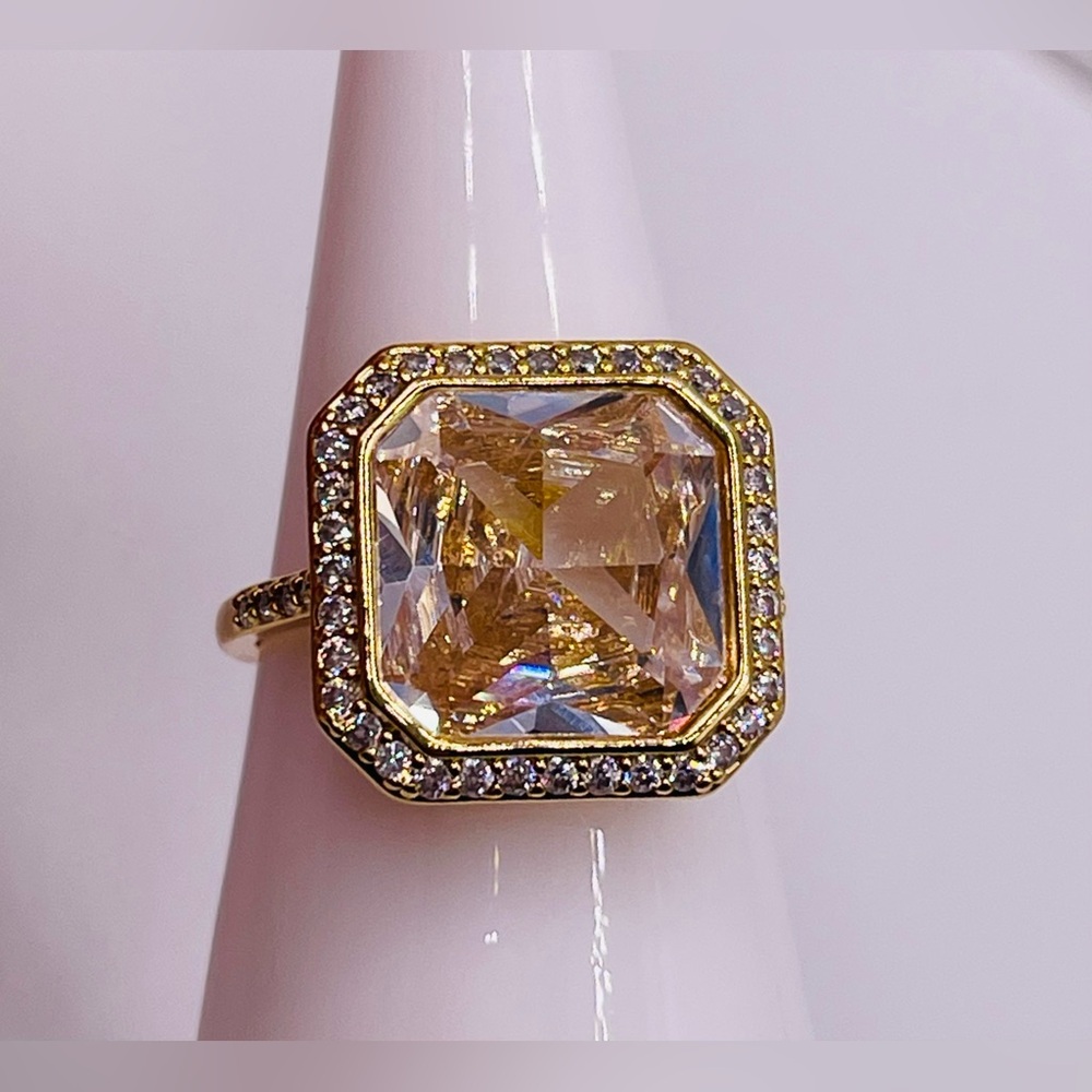 Bomb Party Ring April Birthday 2025